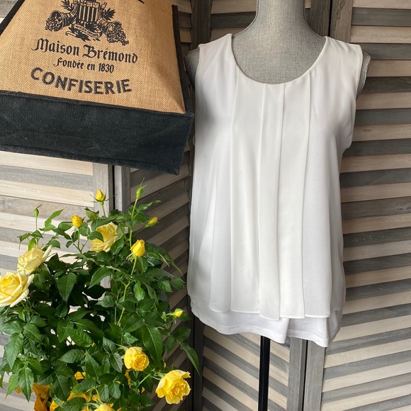 Tank Top Time - Picture 1 of 11